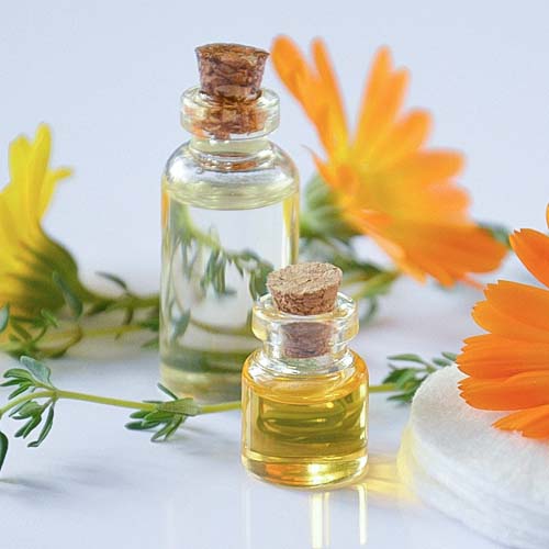 aromathérapie pot de crème composés aromatiques extraits de plantespharmacie Copernic